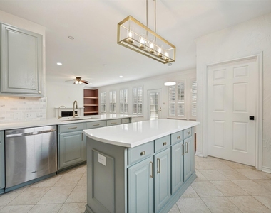 4167 Crooked Stick Drive - Photo Thumbnail 8