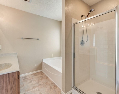 2729 Bent Brook Drive - Photo Thumbnail 12