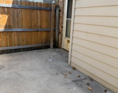 7608 Chapin Road - Photo Thumbnail 13