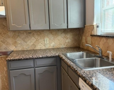 7608 Chapin Road - Photo Thumbnail 2