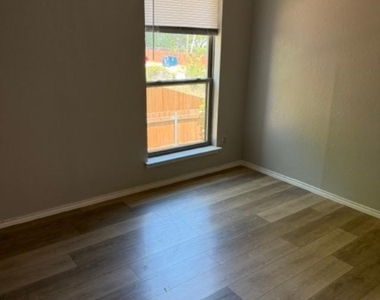 7608 Chapin Road - Photo Thumbnail 9