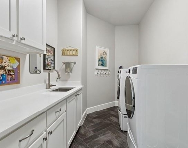 6700 Herbert Road - Photo Thumbnail 28