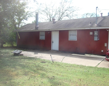 1506 N Preston Street - Photo Thumbnail 3