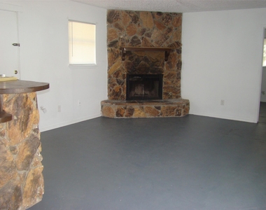 1506 N Preston Street - Photo Thumbnail 11