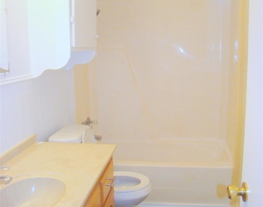 1506 N Preston Street - Photo Thumbnail 20
