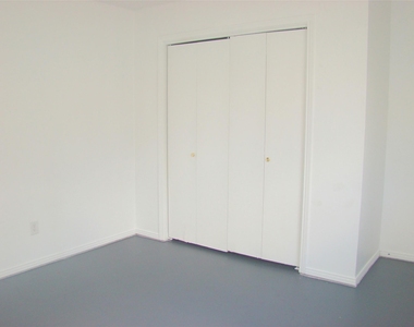 1506 N Preston Street - Photo Thumbnail 15