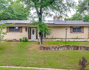 4315 Woodstock Drive - Photo Thumbnail 2