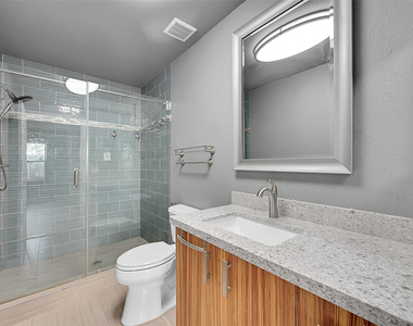 5361 Nw 90th Avenue - Photo Thumbnail 17