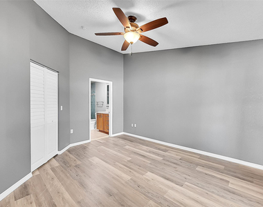 5361 Nw 90th Avenue - Photo Thumbnail 21