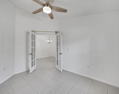 5361 Nw 90th Avenue - Photo Thumbnail 14