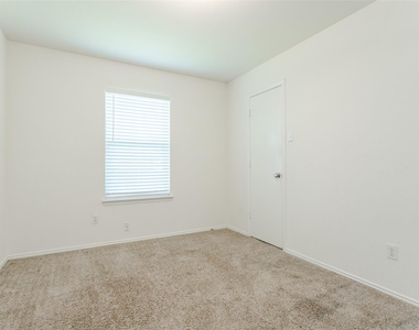 1513 S 3rd Street S - Photo Thumbnail 20