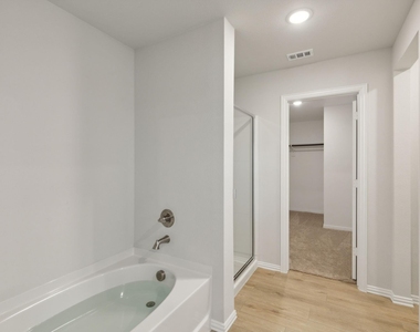 1907 Rolling Ridge Drive - Photo Thumbnail 25