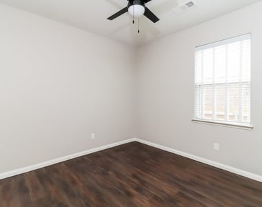 6205 Ryan Creek Road - Photo Thumbnail 11