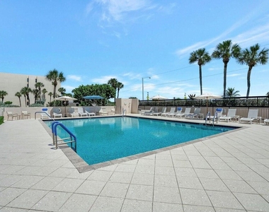 2727 N Ocean Boulevard - Photo Thumbnail 25