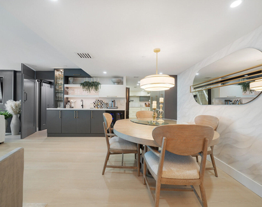 2727 N Ocean Boulevard - Photo Thumbnail 5