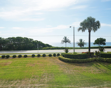 2727 N Ocean Boulevard - Photo Thumbnail 17