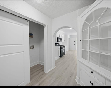 3350 Grafton Avenue - Photo Thumbnail 7