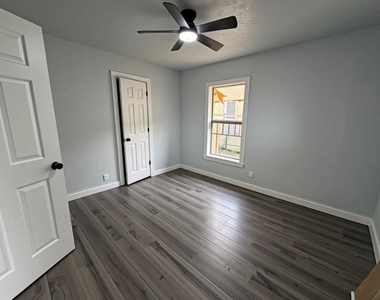 2738 Lawrence Street - Photo Thumbnail 8