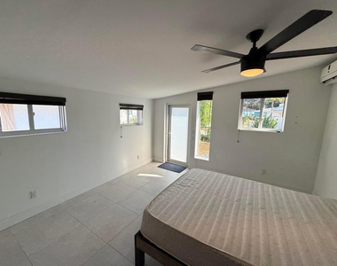 5814 Se Orange Blossom Trail S - Photo Thumbnail 6