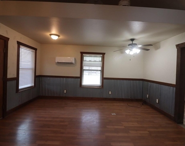1800 Newport Road - Photo Thumbnail 5