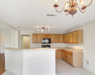 3457 Newgate Street - Photo Thumbnail 7