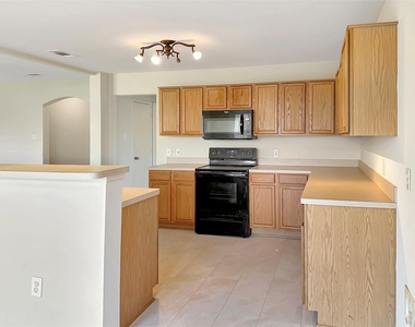 3457 Newgate Street - Photo Thumbnail 10