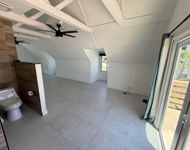 5814 Se Orange Blossom Trail - Photo Thumbnail 16