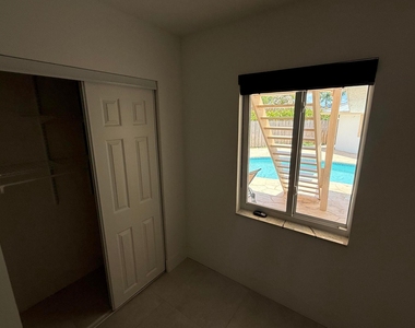 5814 Se Orange Blossom Trail - Photo Thumbnail 33