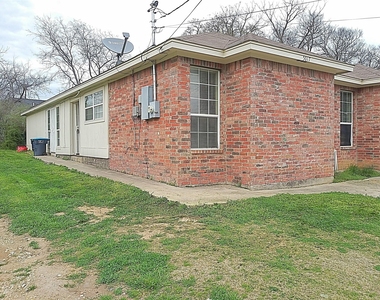5017 Chapman Street - Photo Thumbnail 26