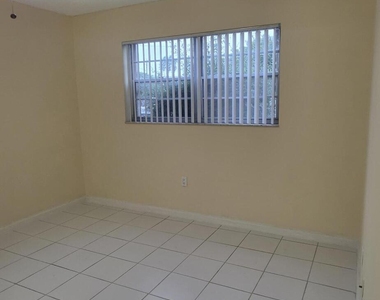 600 Sw 2nd Avenue - Photo Thumbnail 13