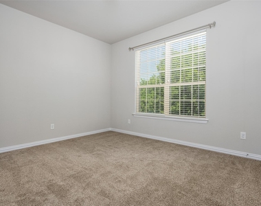 1605 Black Duck Terrace - Photo Thumbnail 20
