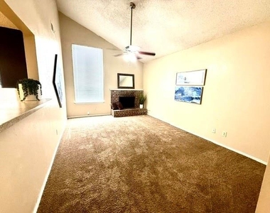 4316 Columbus Trail - Photo Thumbnail 8