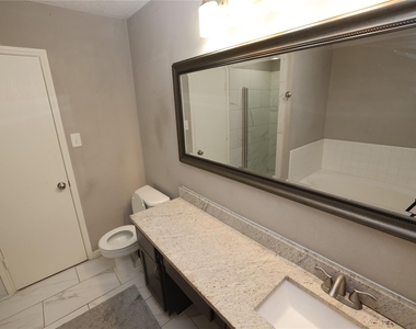 4360 Mesa Drive - Photo Thumbnail 29