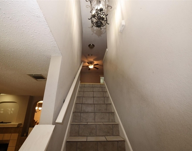 4360 Mesa Drive - Photo Thumbnail 12