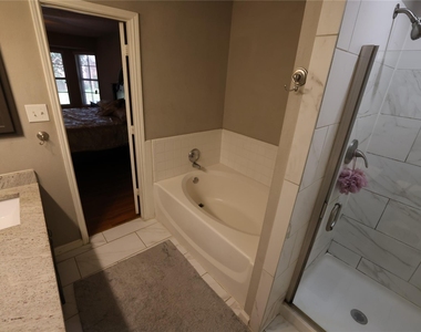 4360 Mesa Drive - Photo Thumbnail 28