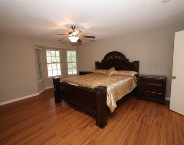 4360 Mesa Drive - Photo Thumbnail 27