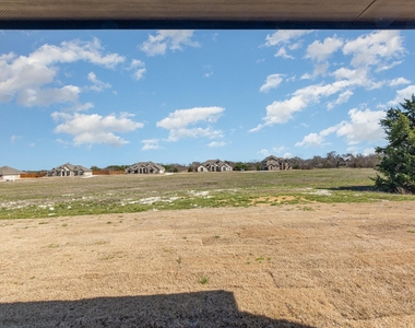 720 Candace Drive - Photo Thumbnail 30