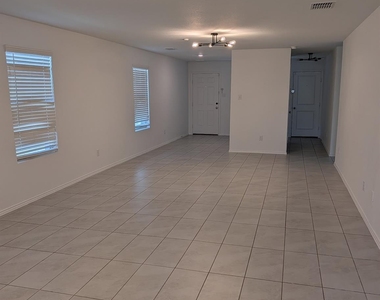 3613 Harper St - Photo Thumbnail 6