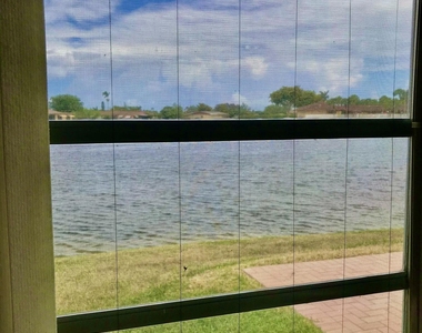 6333 Stanley Lane - Photo Thumbnail 12