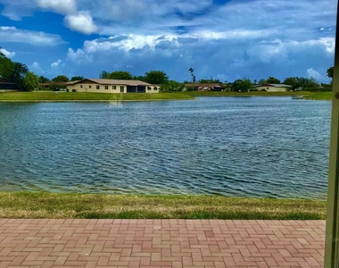 6333 Stanley Lane - Photo Thumbnail 21