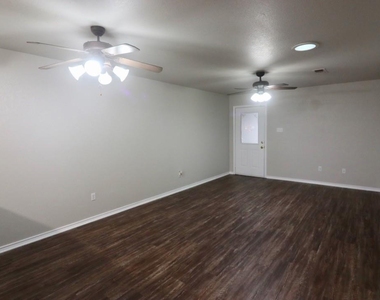1124 W Spring Street - Photo Thumbnail 2