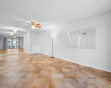 120 Cypress Club Drive - Photo Thumbnail 3