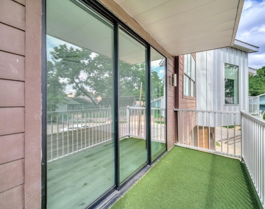 1022 Eldorado Avenue - Photo Thumbnail 17