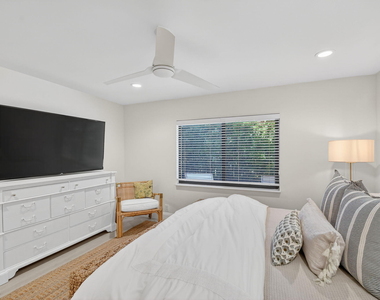 2904 Spanish Trail - Photo Thumbnail 8