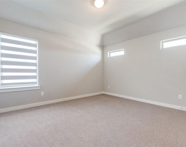 4801 Sagan Drive - Photo Thumbnail 24