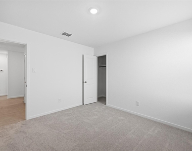 10740 Gun Barrel Street - Photo Thumbnail 13