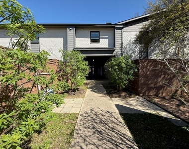 5928 Fletcher Avenue - Photo Thumbnail 3