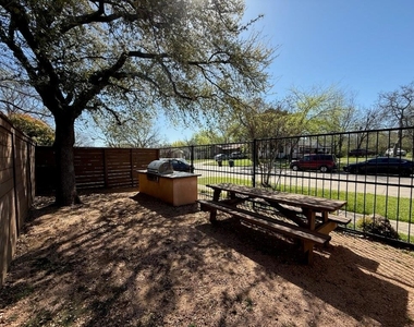 5928 Fletcher Avenue - Photo Thumbnail 21
