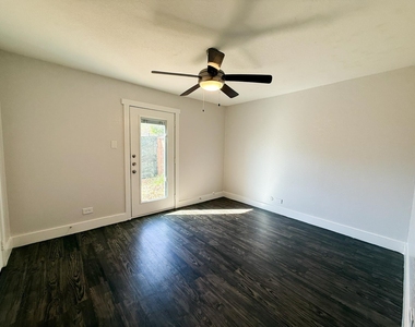 5928 Fletcher Avenue - Photo Thumbnail 11