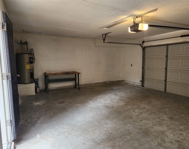 1425 Palmnold Circle W - Photo Thumbnail 26